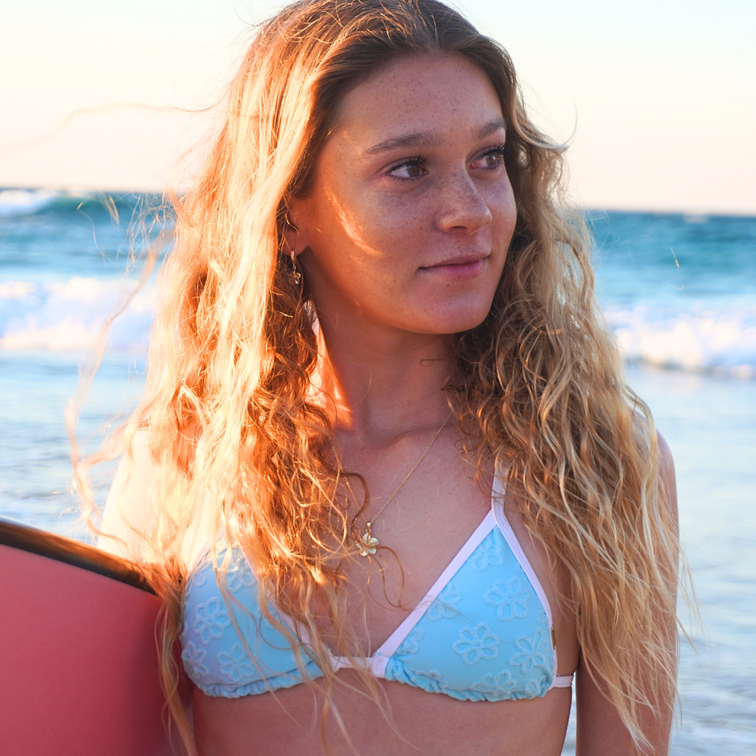 Tahiti Frangipani Set - Gold Necklace and Earrings