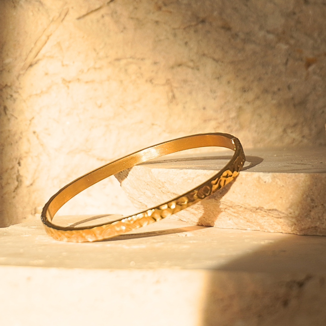 Aurelia Bangle