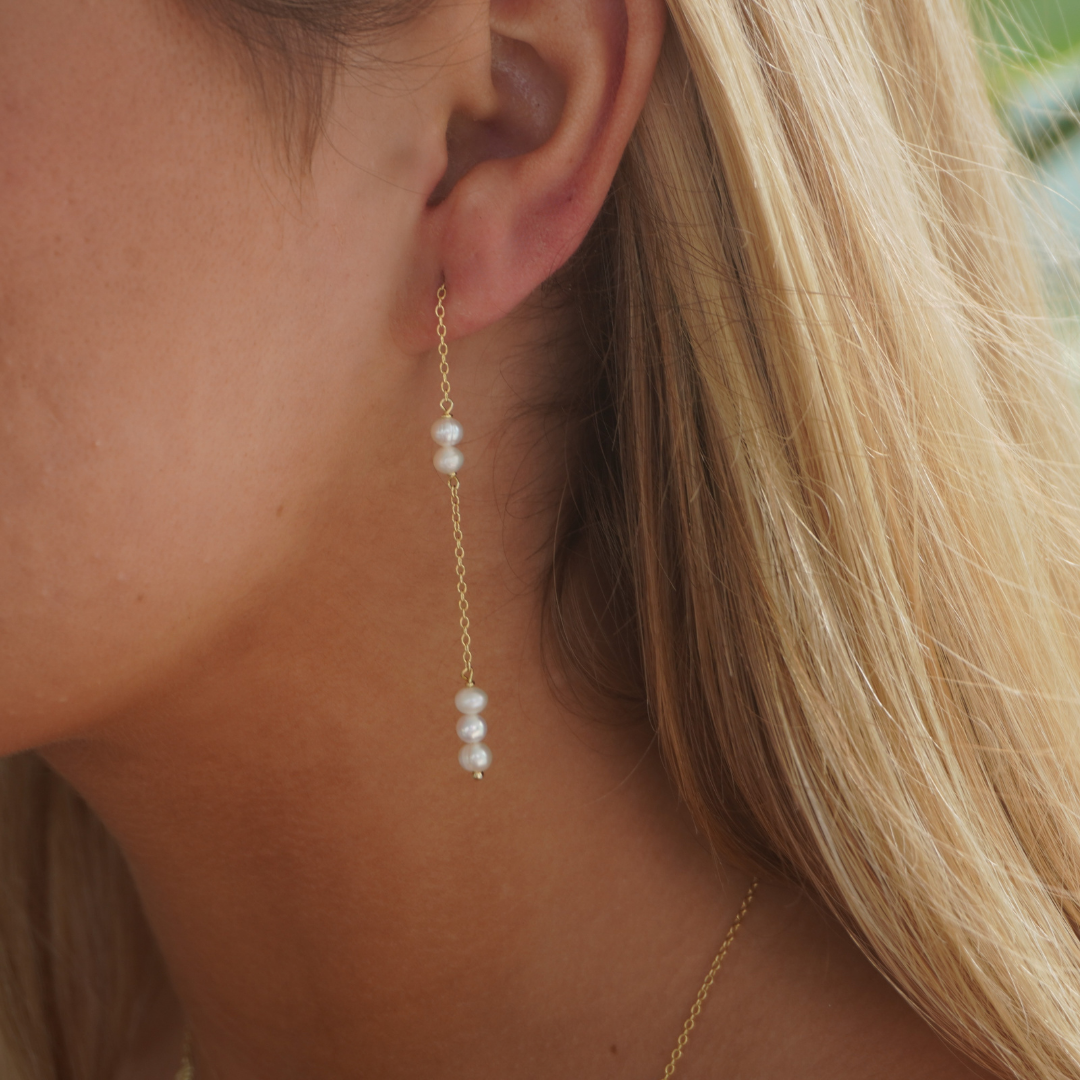 Lotti Pearl Thread Earrings