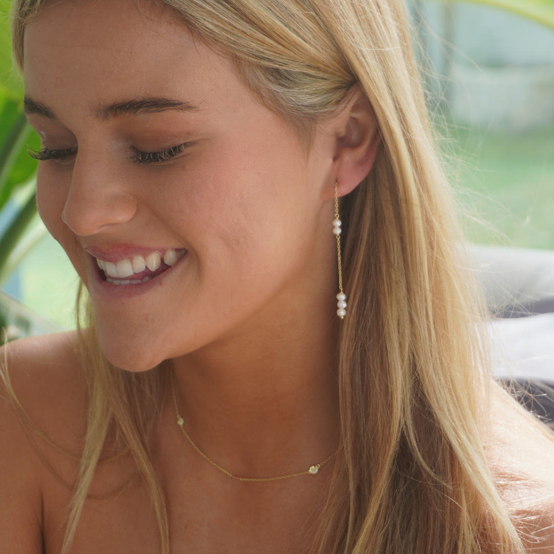 Lotti Pearl Thread Earrings