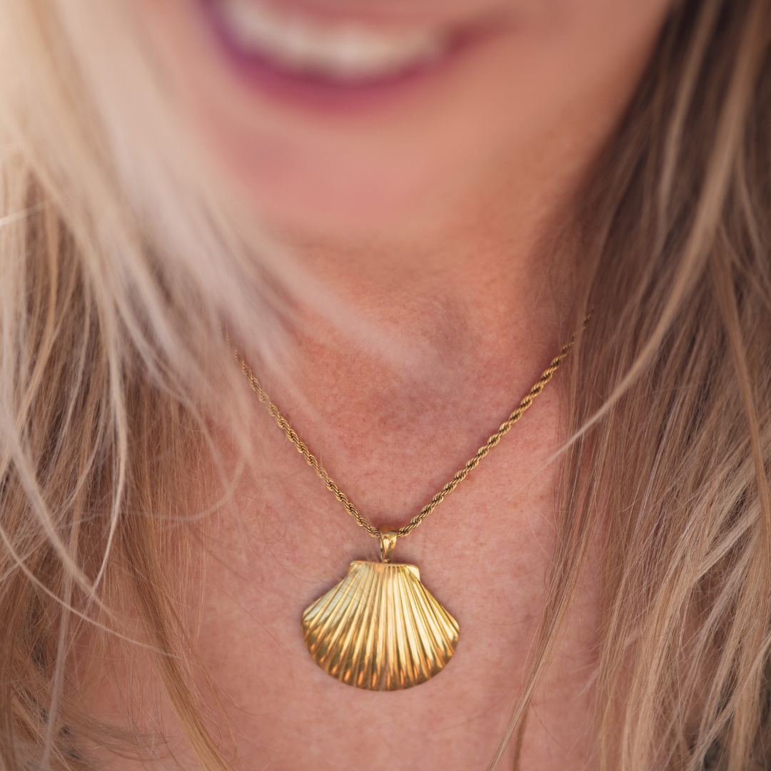 Venus Necklace
