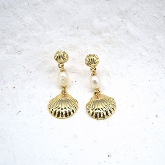 Aphrodite Pearl Shell Pendant Earrings