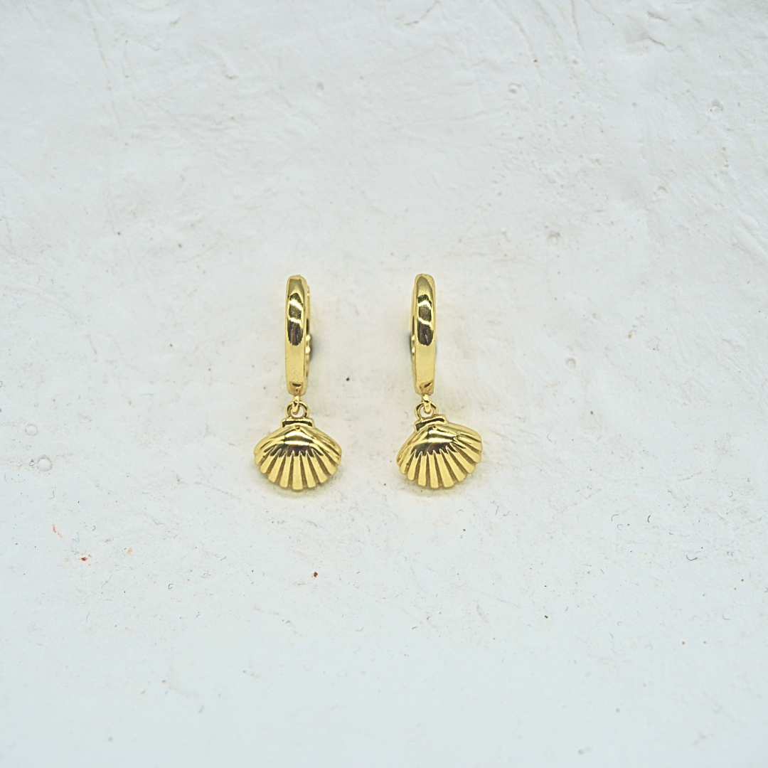 Coco Gold/Silver Clamshell earrings