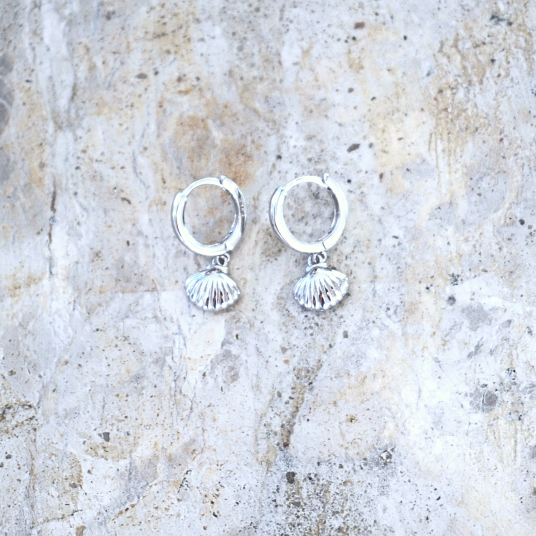Coco Gold/Silver Clamshell earrings