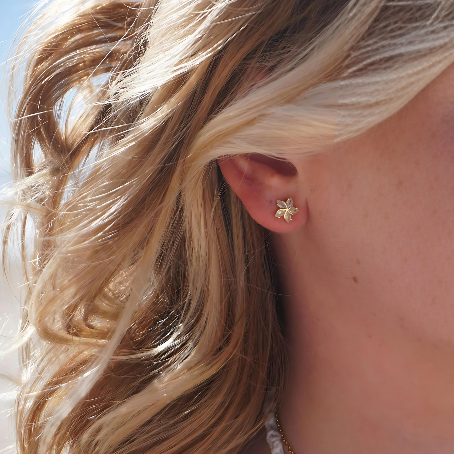 Nixie Frangipani Studs