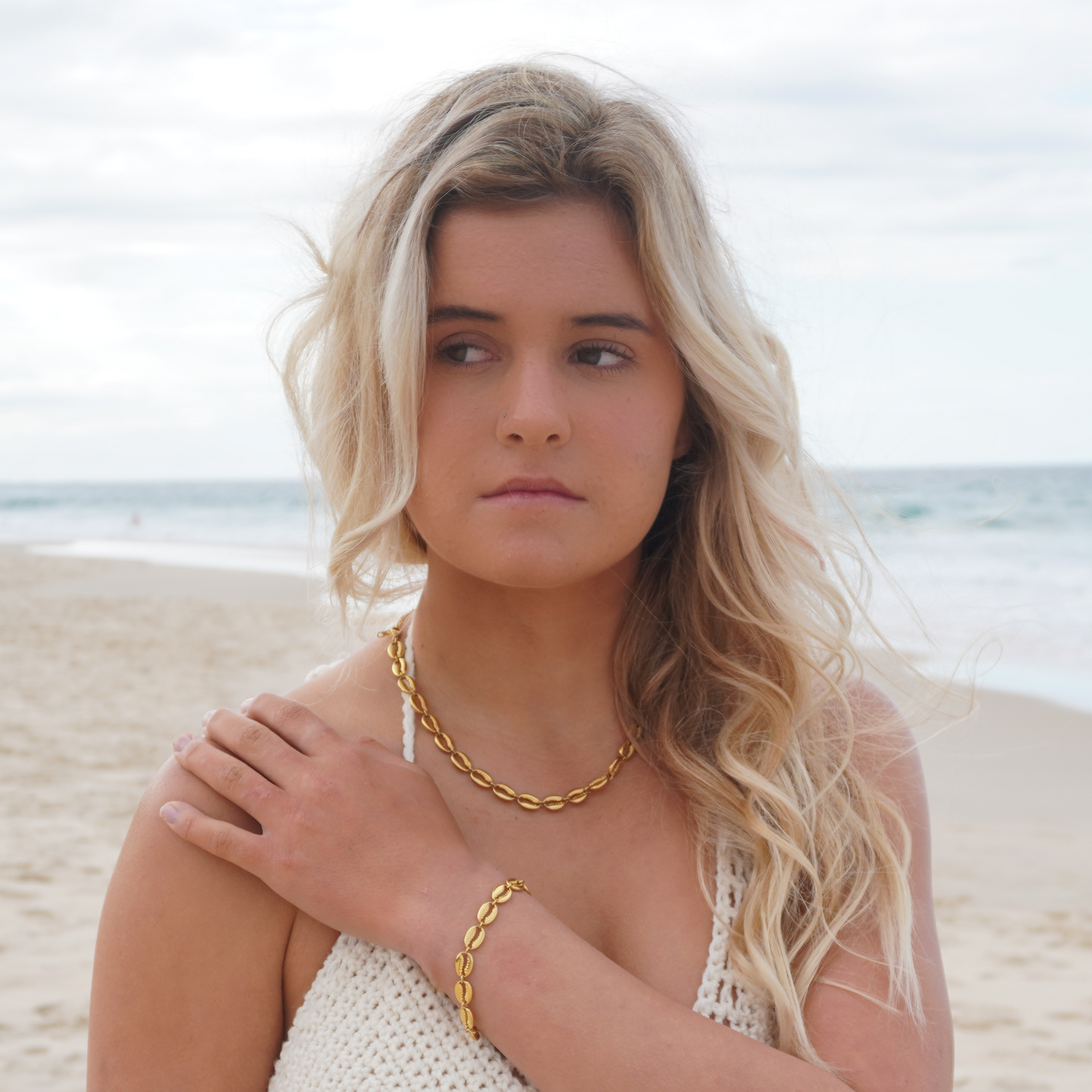 Kailumea Ocean Safe Jewellery Waterproof tarnish-resistant gold/silver bracelet for beach lovers