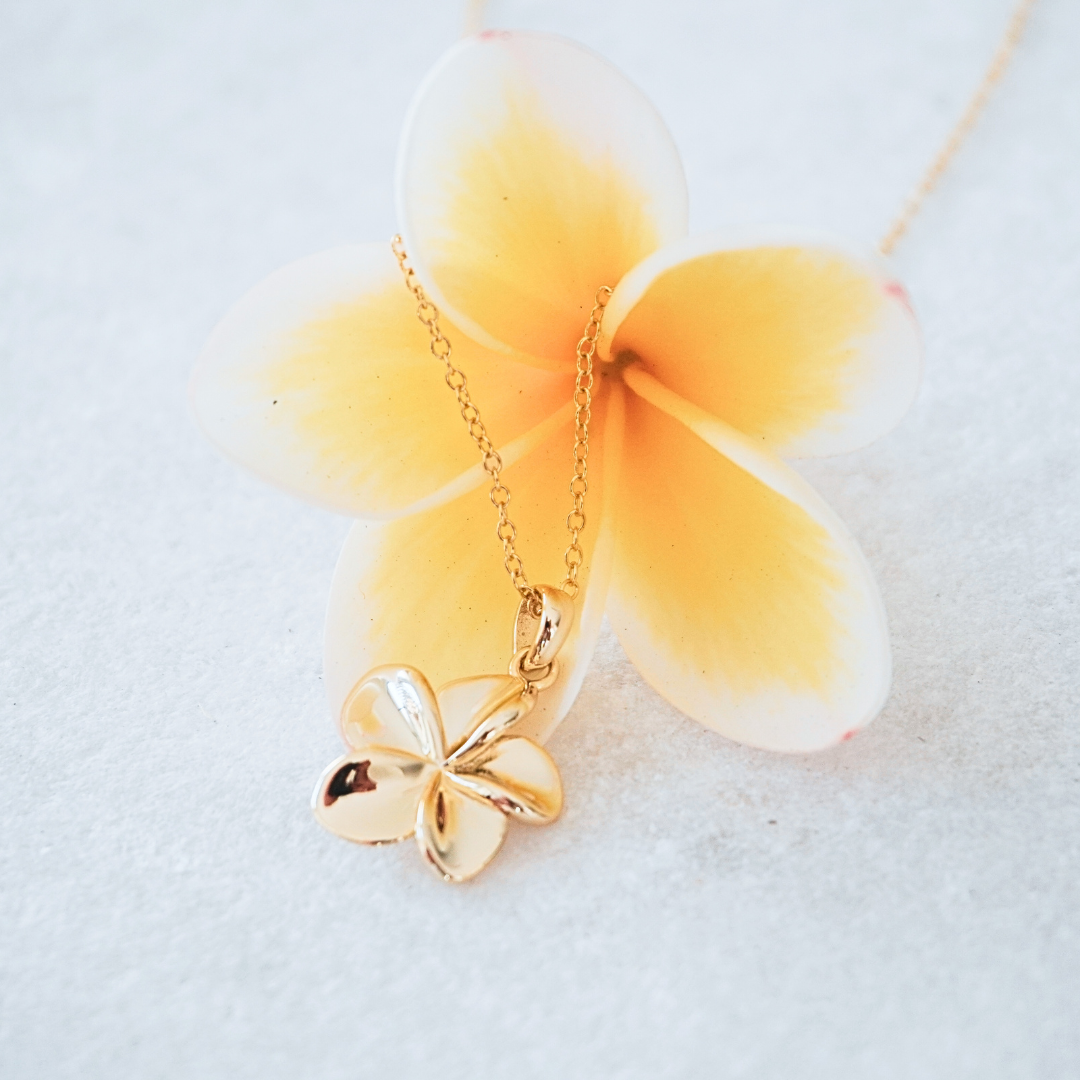 Tahiti frangipani necklace in ocean waterproof gold-plated Kailumea