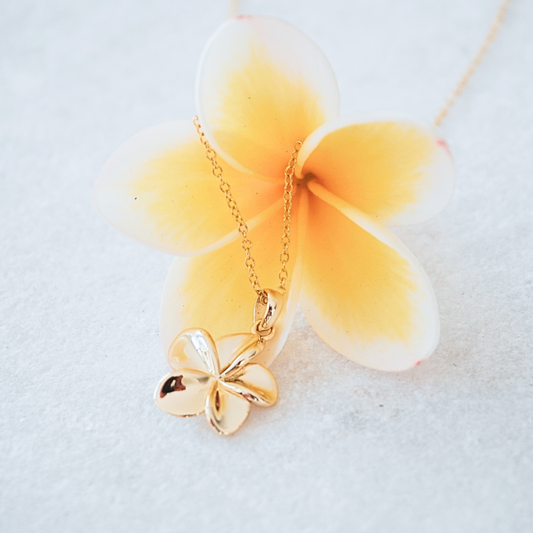 Tahiti frangipani necklace in ocean waterproof gold-plated Kailumea